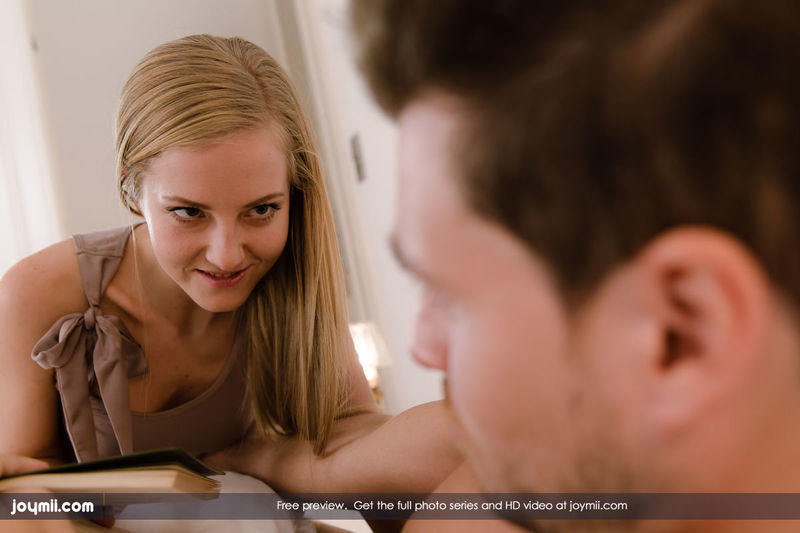 Sensual time for you and me 06 800x533