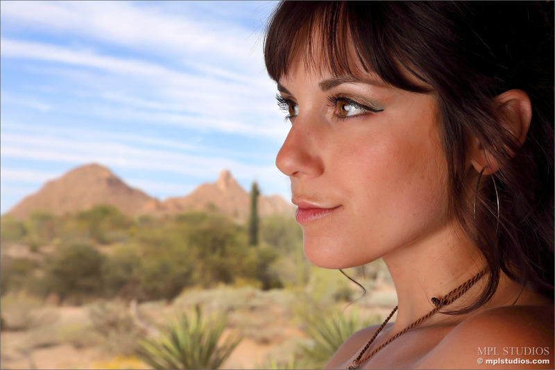 Elena Generi - Inside Out 05 800x533