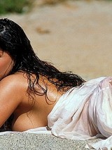 Monica Mendez decides to create her own nude beach in Malibu 15