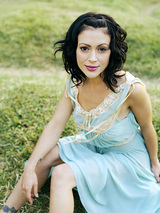 Alyssa Milano 15