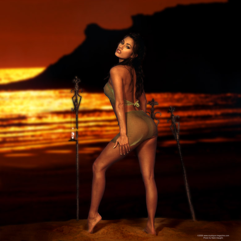 Bonnie-Jill Laflin 01 780 780