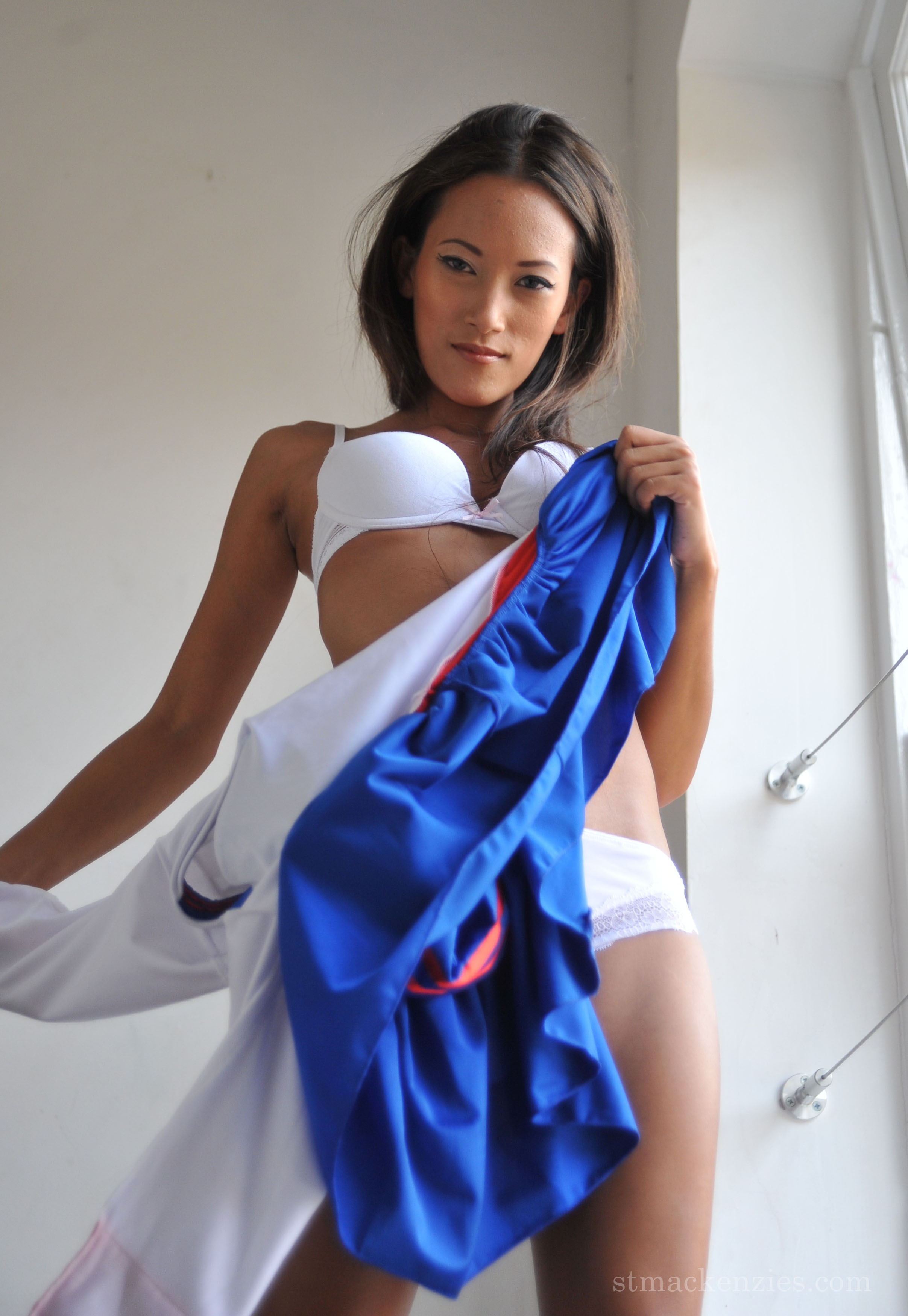 Ayumi 04 2414x3500