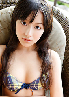 Cute Teen Miyake Hitomi