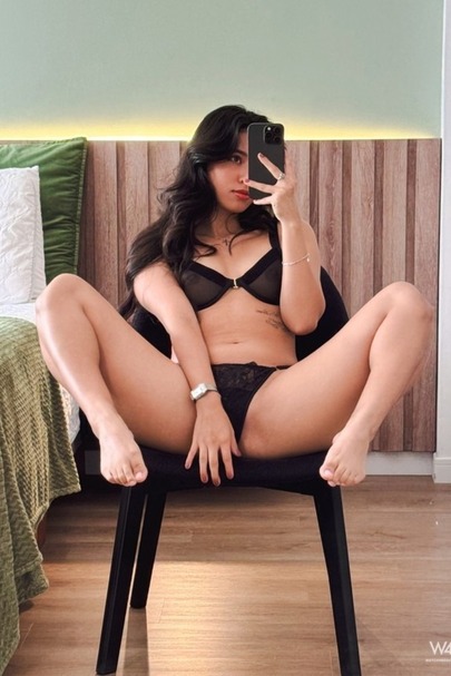 Leyla Grey - Erotic Selfie Greeti 10
